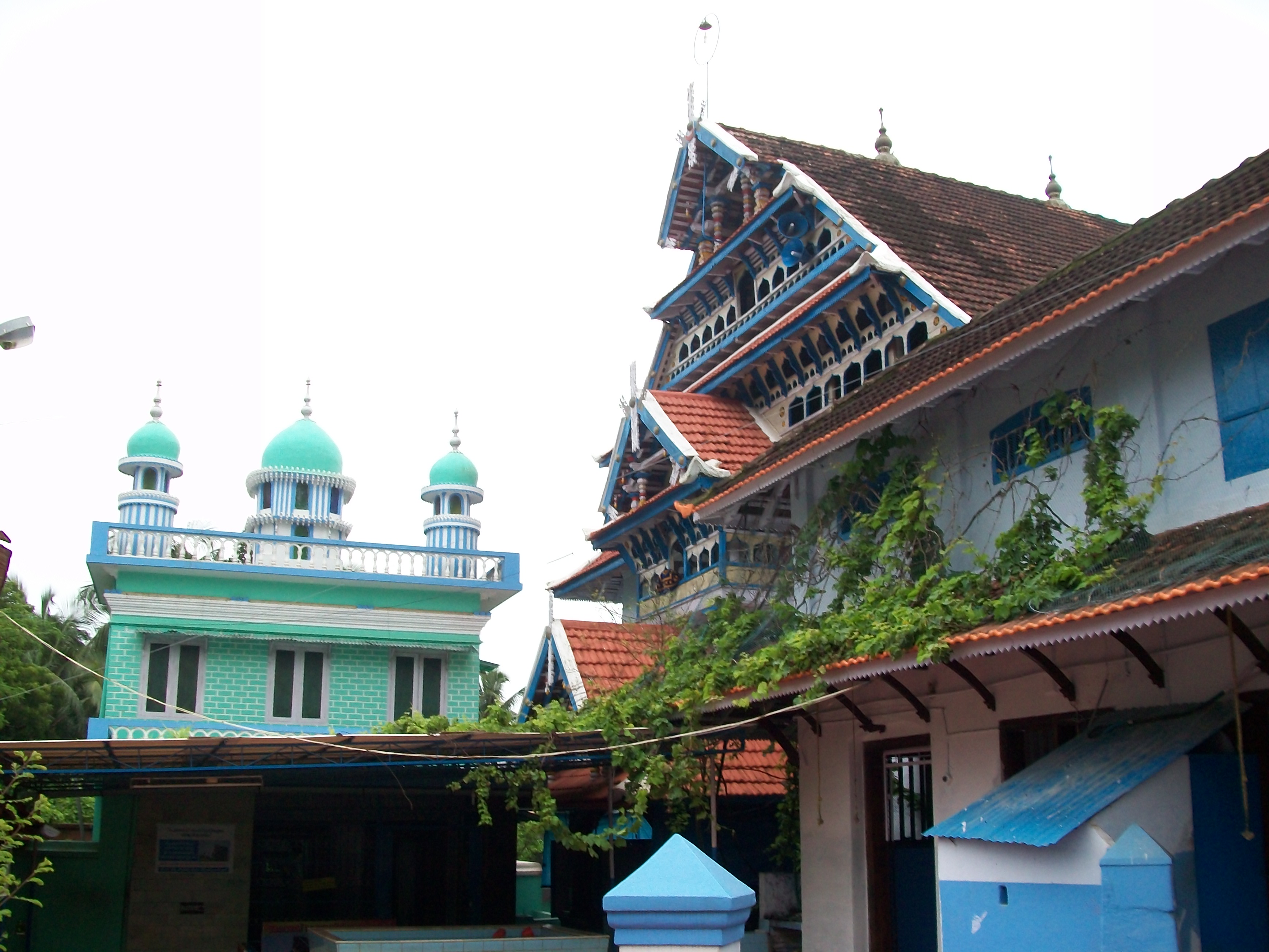 Ponnani Juma Masjid Malappuram - Makkah of Kerala Muslims 