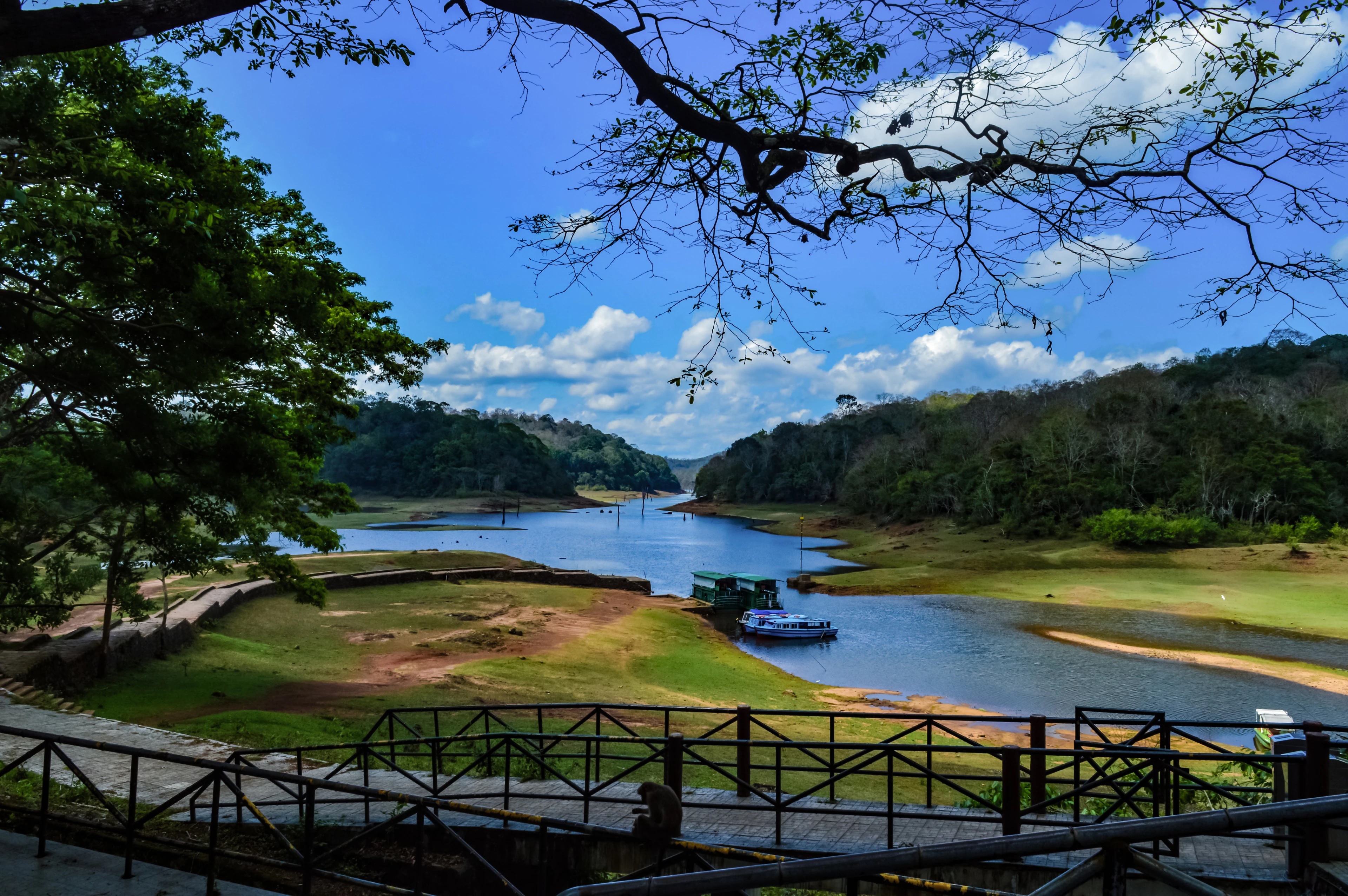 Periyar Wildlife Sanctuary tourist place 